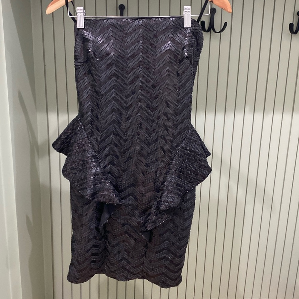 Bebe strapless black sequins cocktail dress